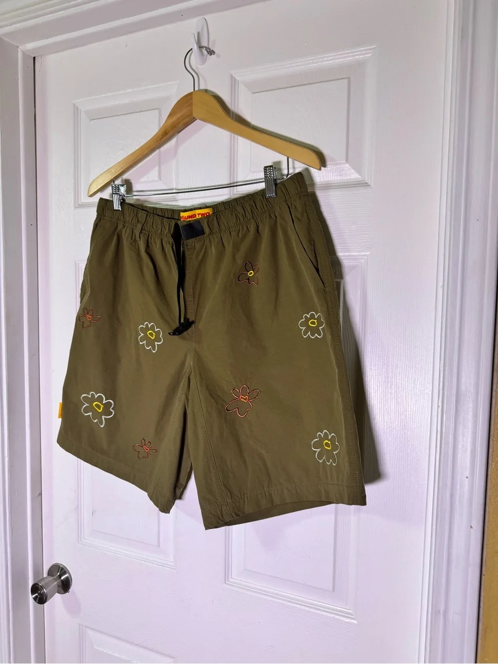 Men's Olive Green Floral Embroidered Athletic Shorts